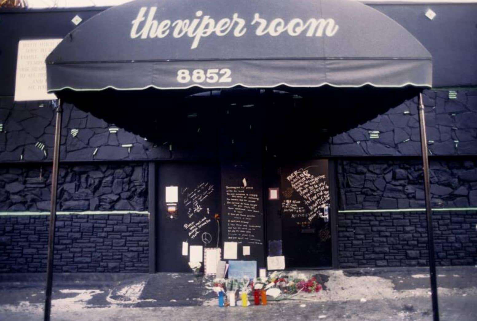 viper room river phoenix - Sanie the viper room 8852 Mat